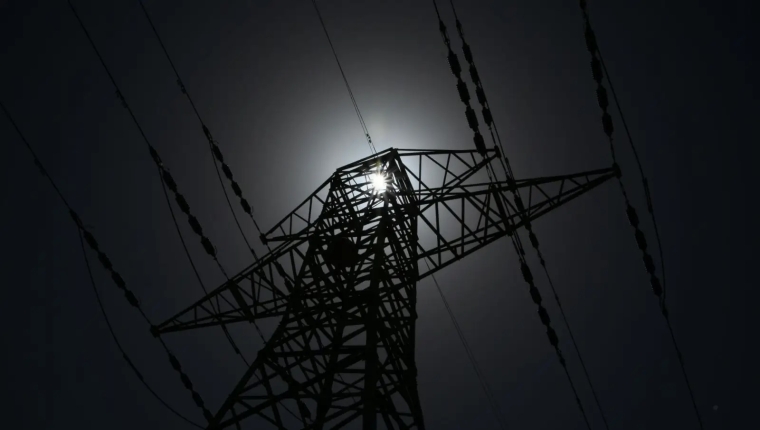 Universidade de Coimbra combate apagões e reduz faturas de eletricidade