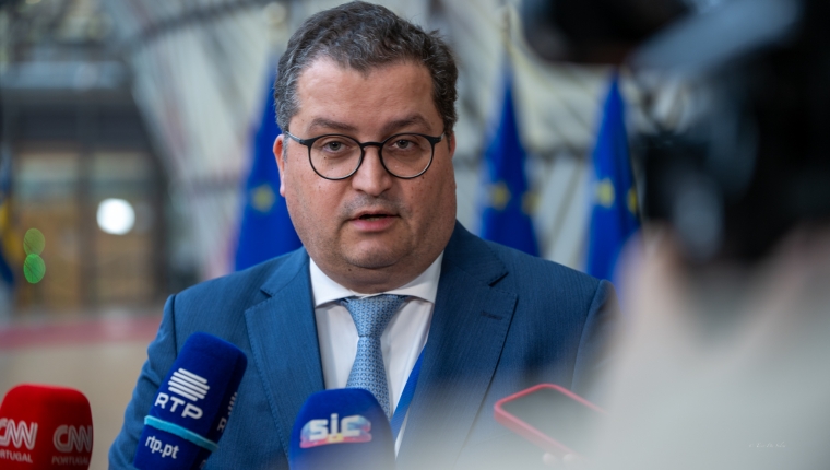 Greve geral: Ministro das Finanças admite pequenas situações de serviços públicos fechados