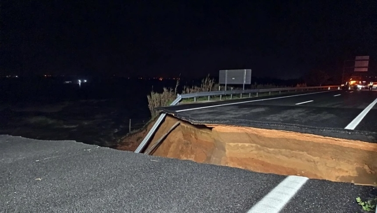 Colapso de Dique no Mondego Provoca Queda de Viaduto na A1 em Coimbra