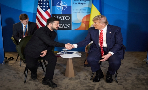 Trump dá luz verde a novas entregas de armas à Ucrânia – Zelensky agradece decisão