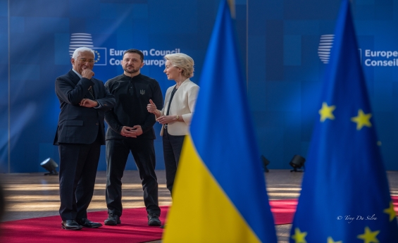 Ucrânia: Bruxelas propõe empréstimo de reparações ou crédito da UE e pede aval em 2 semanas