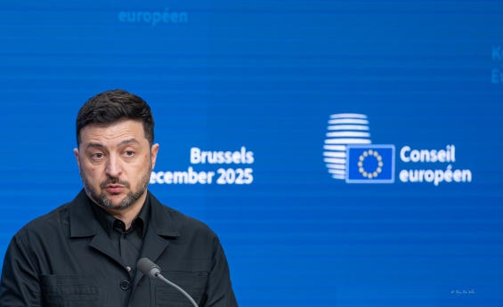 Zelensky diz que adesão à NATO está na Constituição ucraniana e não desiste da intenção