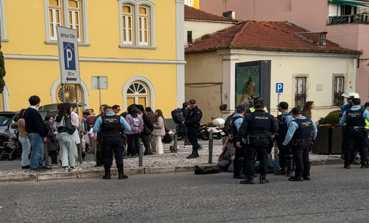 Ataque em Lisboa com molotov cocktail durante Marcha pela Vida