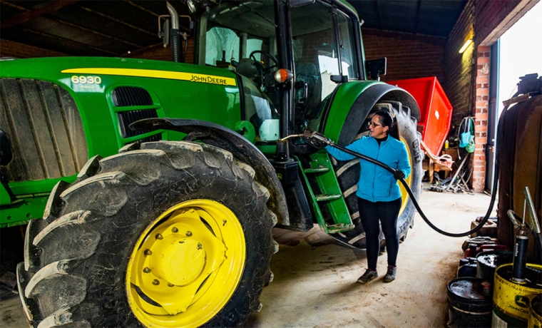 Conflito internacional faz disparar combustíveis: Governo reage com redução no gasóleo agrícola