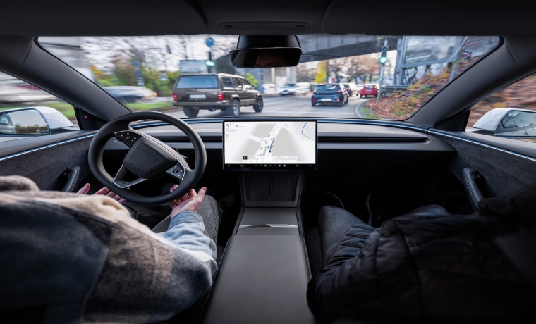 Carros autónomos em breve nas nossas estradas? "A Tesla pode, em princípio, começar os seus testes já amanhã"