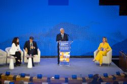 António Costa adverte para repercussões de atraso na aprovação do orçamento da UE